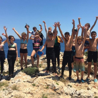 Aventura de Coasteering en el Mar del Este (Cala Romàntica, Mallorca)