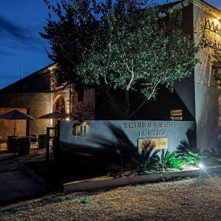 Menú y Visita a Museo y Centro de Interpretación del Vino en Bodegas Besalduch Valls & Bellmunt (Sant Mateu, Castellón)