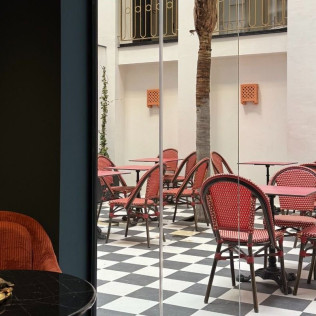 Comida o Cena para dos en Hotel Boutique Divino (Figueres, Girona)