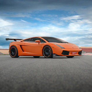Ferrari F430 F1 y Lamborghini Gallardo + Vuelta de reconocimiento (4 Circuitos Largos)