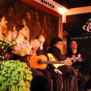 Espectáculo Flamenco con Cena en Corral de la Morería (Madrid)