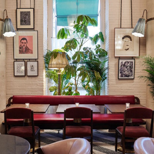 Masaje, Piscina Climatizada, Sauna y Comida o Brunch en Cowshed Spa - Soho House Barcelona (Barcelona)