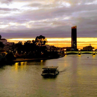Crucero por el Guadalquivir para dos (Sevilla)