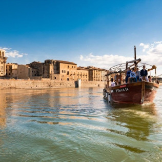 Crucero con el Blauet (Tortosa, Tarragona)