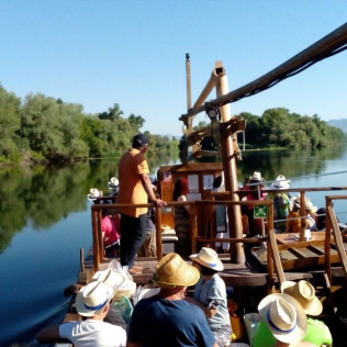 Crucero con Vermut (Tortosa, Tarragona)