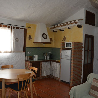 Escapada de 1 o 2 Noches con Desayuno en Casas Rurales - Casas Cueva El Mirador de Galera (Galera, Granada)