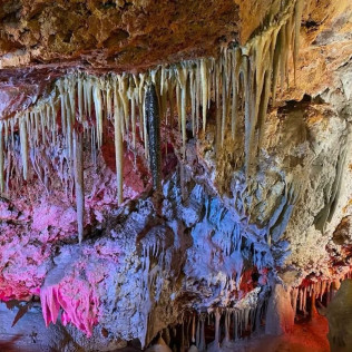 Entrada a Las Cuevas de Génova (Palma, Mallorca)