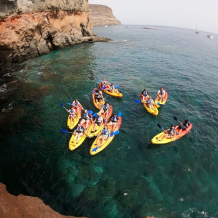 Kayak y Snorkel en las Cuevas de Mogán (Gran Canaria)
