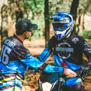 Excursión de Enduro con Snack (L'Ametlla del Vallès, Barcelona)