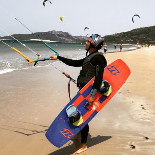 Curso Semiprivado de Kitesurf (Cádiz)