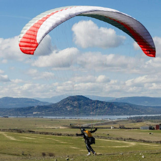 Curso de Parapente de 1 o 3 Días (Sierra de Madrid)