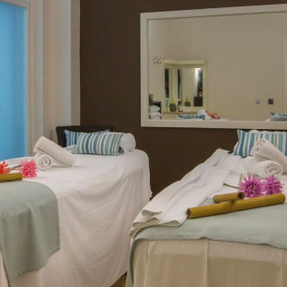 Circuito Spa y Masaje Relajante para dos en Hipotels Barrosa Palace & Spa 5* (Chiclana de la Frontera, Cádiz)