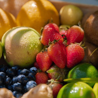 Day Pass: Acceso a Piscina en Rooftop, Cama Balinesa y Zona Solárium con Frutas y Champagne en InterContinental Barcelona 5* (Barcelona)