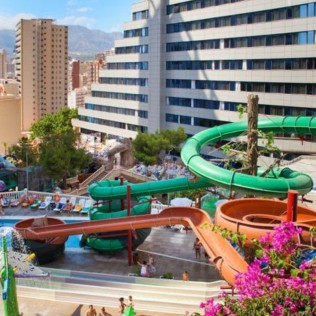 Day Pass con Comida en Hotel Magic Aqua™ Rock Gardens 4* (Benidorm, Alicante)