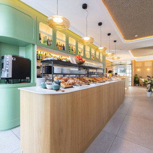 Desayuno Mediterráneo Buffet en Alcázar Boutique Hotel Sóller 4* Sup (Sóller, Mallorca)