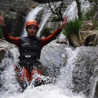 Descenso de Barrancos Nivel Inicial (Villarluengo, Teruel) 