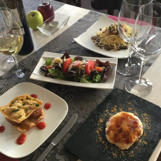 Comida o Cena para dos en Diabluras Gastrobar (Salamanca)