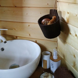 Dormir en una Cabaña en el Árbol: Una Noche en la Cabaña Roble (Villanueva de Arce, Navarra)