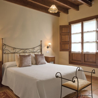 Escapada de 2 Noches con Cena en El Molín de Petra (Villaviciosa, Asturias)