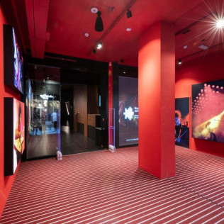 Entrada a Museo del Rock Barcelona - Guitar Legends Hall y Exposición Temporal (Barcelona)