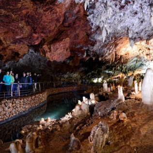 Entradas con visita guiada a la Cueva El Soplao (Celis, Cantabria)