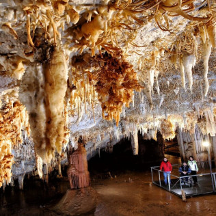 Entradas con visita guiada a la Cueva El Soplao (Celis, Cantabria)