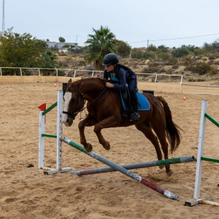 Clase de Equitación en Club Hípico Legend (Villajoyosa, Alicante)