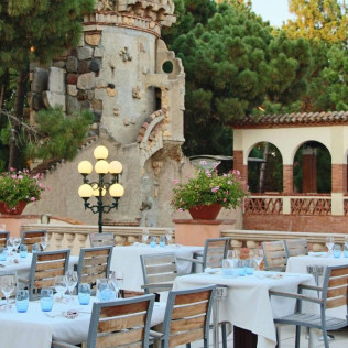 Escapada con Spa "Aquatonic" y Comida o Cena en Hotel Balneario Termes de Montbrió 4* (Tarragona)