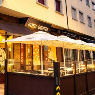 Escapada de 2 Noches con Circuito Spa Privado en Hotel Galatea (Burela, Lugo) 