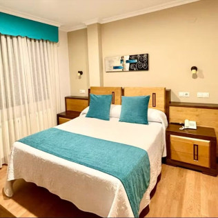 Escapada de 2 Noches con Circuito Spa Privado en Hotel Galatea (Burela, Lugo) 