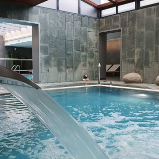 Escapada de 2 Noches con Circuito Spa Privado en Hotel Galatea (Burela, Lugo) 