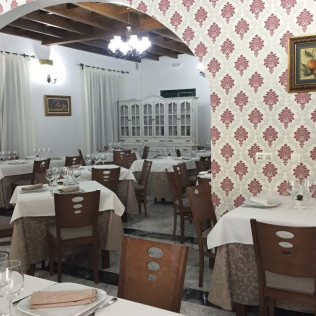 Escapada de 2 Noches con Cena en Hotel Rural Soterraña (Madroñera, Cáceres)