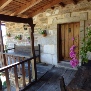 Escapada de 2 Noches con Cena en Posada de Pedrazales (Pedrazales, Zamora)