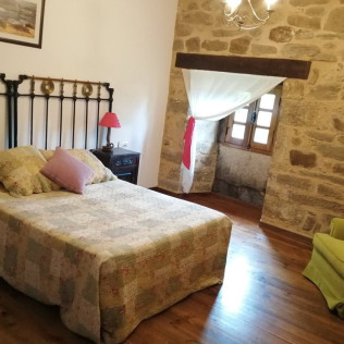 Escapada de 2 Noches con Cena en Posada de Pedrazales (Pedrazales, Zamora)