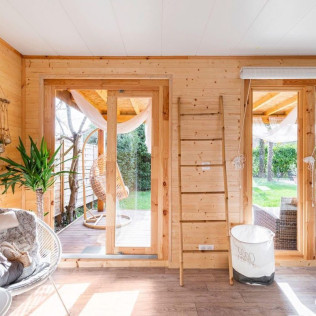 Escapada con Spa Privado, Cava y Aperitivos en Bulle d'Eden (Bayona, Francia)