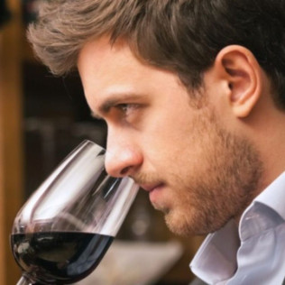 Escapada con Wellness & Beauty Center en Hotel Bonalba Alicante 4*S y Visita a Bodega con Cata de Vinos y Tapa para dos (Alicante)