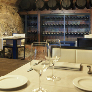 Escapada con Cena en Hotel Can Xiquet 4* (Cantallops, Girona)