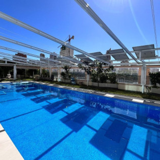 Escapada con Piscina y Jacuzzi en Apartamentos Oasis de la Cala con Paseo a Caballo para dos por la Montaña con Vistas al Mar (Alicante)