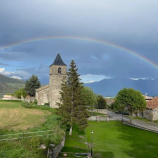 Escapada Romántica con Bañera Hidromasaje en Hotel Mirador (La Cerdanya, Lleida)