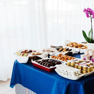 Escapada Romántica con Cena en el Hotel Santa Anna 3* de la Costa Brava (L'Estartit, Girona)