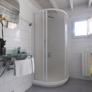 Escapada Romántica con Spa Privado para dos en Hotel Atxaspi (Navarra)