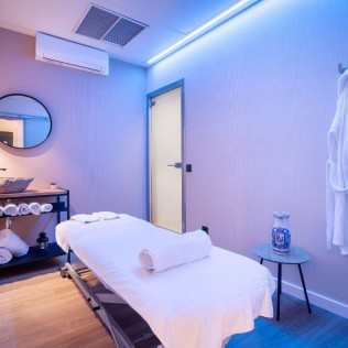 Escapada Romántica con Circuito Spa y Masaje en Alexandre Hotel Frontair Congress 4* (Barcelona)