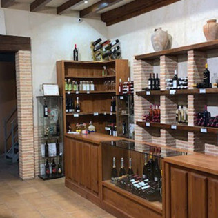 Escapada en Casa Rural & Spa La Graja con Visita a Bodegas y Viñedos Pedro García (Madrid)