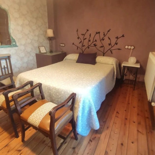 Escapada Rural con Cena y Jacuzzi en Hostal Los Oteros (Pajares de los Oteros, León)