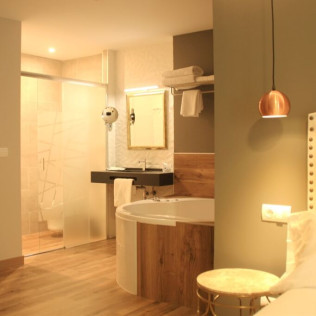 Escapada de 2 noches con Cena en Hotel Palacio Torre de Galizano 4* (Cantabria)