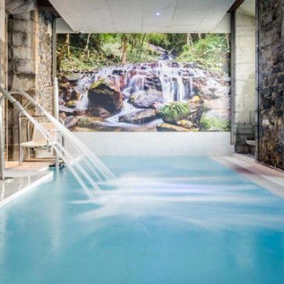 Escapada con Spa en Hotel Balneario Orduña Plaza 4* y Vuelo en Globo para dos (Orduña, Vizcaya)