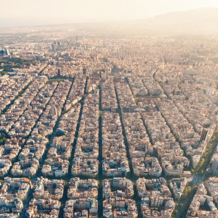 Escapada con Spa en Alexandre Hotel Frontair Congress 4* y Vuelo en Helicóptero para dos (Barcelona)