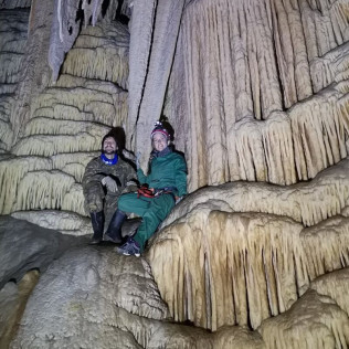 Espeleobarranquismo: Cueva de Valporquero (León)