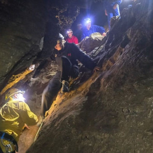 Iniciación a la Espeleología (Montanejos, Castellón)