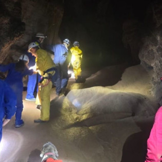 Iniciación a la Espeleología (Montanejos, Castellón)